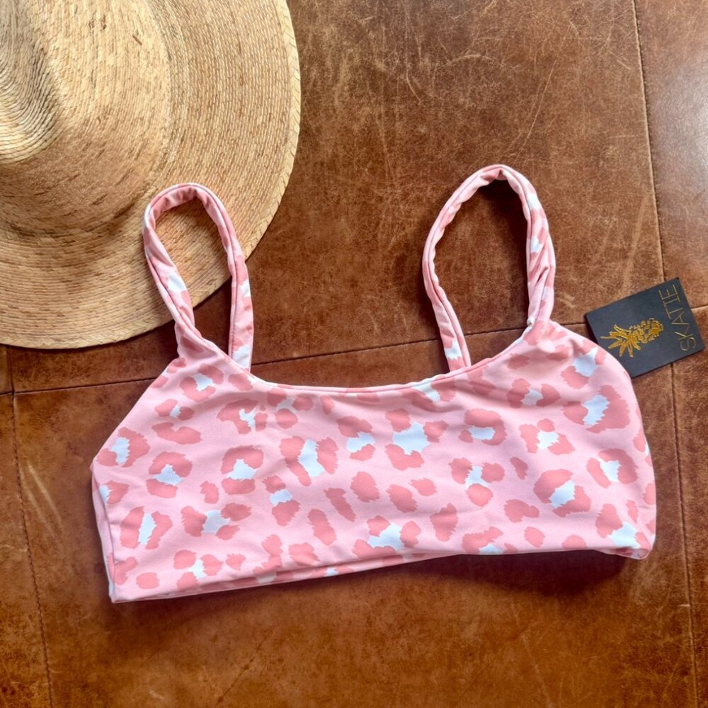 SKATIE Mya bikini top in Coco (pink animal print)